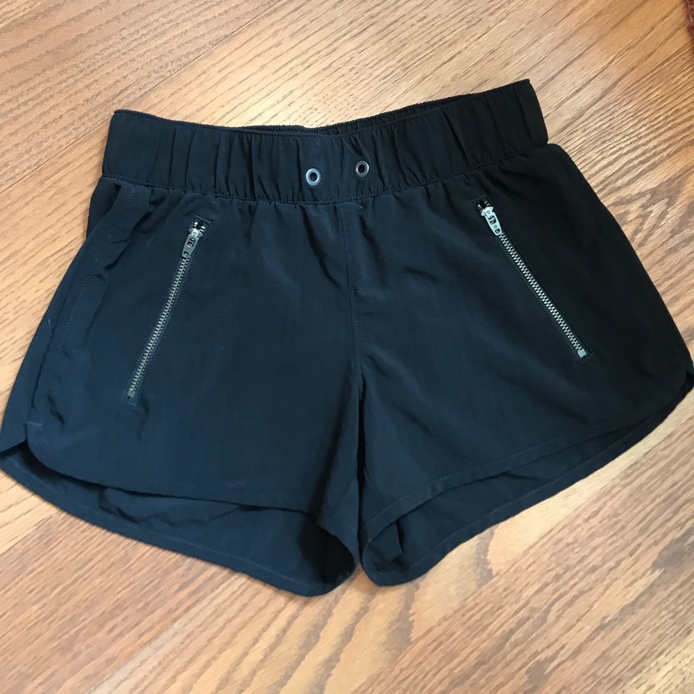 Athleta shorts! V lightly worn, dress up/down